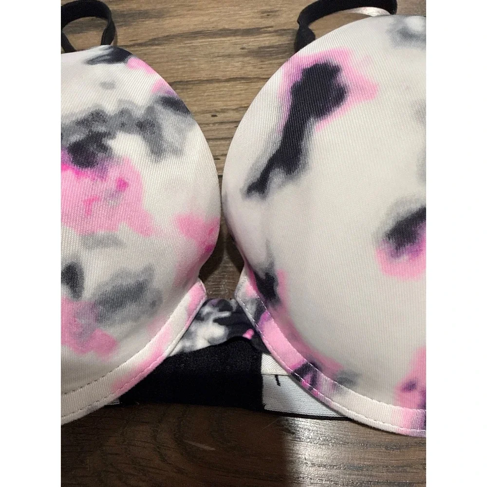 Victoria's Secret PINK Wear Everywhere Push-Up Bra 32C Tie Dye Pink‎ Black White